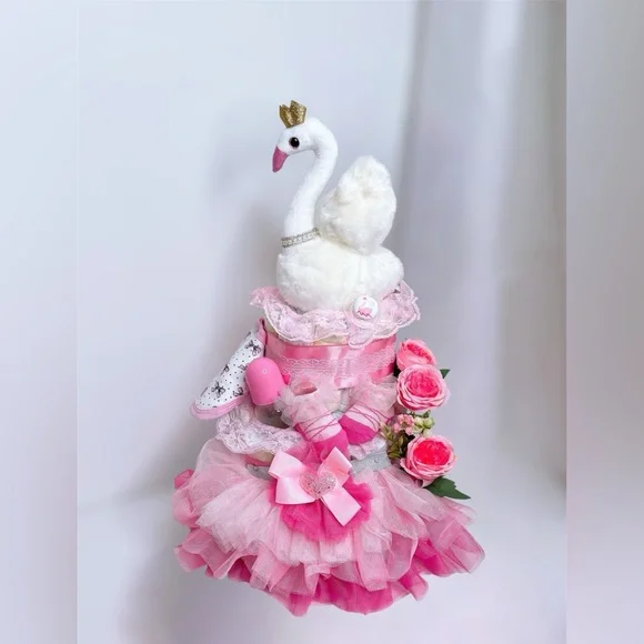 Swan Diaper Cake, Baby Shower Gift